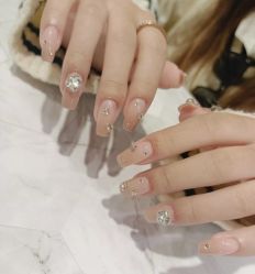 -西柚美甲美睫半永久