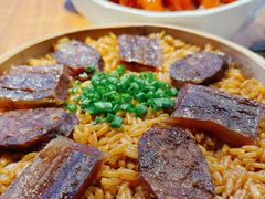 腊味蒸饭-乔街深夜食堂·小龙虾·高压锅生蚝(杭州总店)