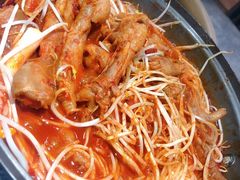 炒辣鸡爪年糕-吴草鸡爪오초닭발韩食堂(融恒盈嘉中心店)