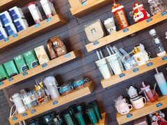 零售区-星巴克臻选(济南万达店)