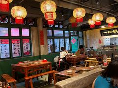 -周小明火锅(黑金冠社区店)