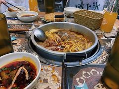 -顶上头·螺蛳火锅(五一新村店)