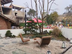 -叁山与肆客服号民宿(龙泉阳光城百工堰公园店)