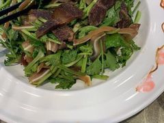 -刘胖子家常菜·蹄花焖藕(中央花园店)