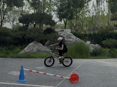 -八爪矩阵极限运动馆·儿童平衡车·感统训练(南海子公园校区)