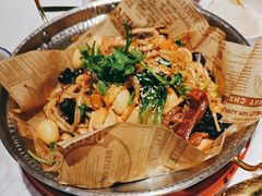 -红渡小香·牛肉麻辣香锅(车站南路店)