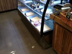 -红跑车蛋糕世界(清江路店)