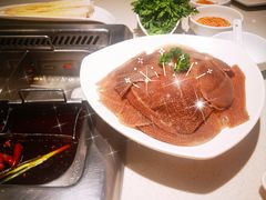 捞派毛肚-海底捞火锅鲜切牛肉主题店(长寿路店)
