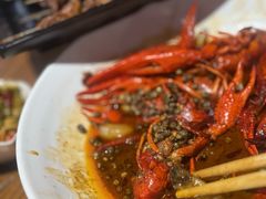 -琥珀老六龙虾(四里河店)