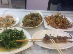 -覃记海鲜美食餐厅