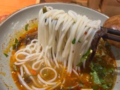 -百春原湖南牛肉粉(百联世纪店)