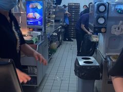 -麦当劳(宁波火车高铁站店)