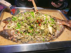 -鱼非鱼(徐家汇店)