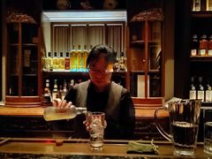 -DM Distiller & Mixologist Whisky Cocktail Bar