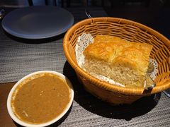 餐前面包-卡普里披萨·牛扒·下午茶