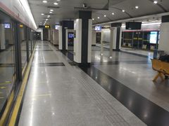 -中山北路(地铁站)