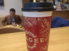 -霸王茶姬(建设路公元荟店)