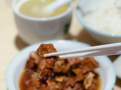 -老乡鸡(上海白玉兰广场店)