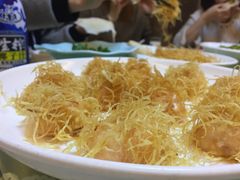 绣球虾球-丁老爷子苏香圆