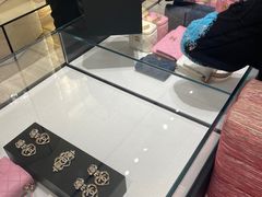 -CHANEL(恒隆广场店)