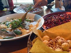-先启半步颠小酒馆(白麓里店)