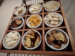 -天宜隆蘑菇宴火锅(石景山旗舰店)