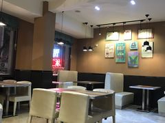 大堂-清真·穆巴拉克西餐厅(回民街店)