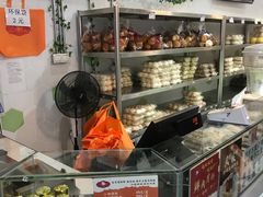 -白玉兰食品(中山公园龙之梦店)