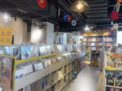 -浣熊唱片店(上海影城店)