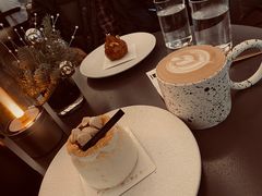 拿铁-玲婧胡同·生日蛋糕·餐厅(嘉里城店)