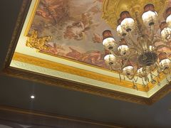 -秘密旅行Bonjour(黑金冠 江南西店)