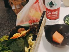 -洪氏嗨捞·猪肚鸡火锅(阳光天地店)