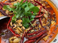 肥肠鸡爪爪砂锅-马头巷·食景园(苏州总店)