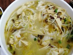 酸菜小鱼-捞鱼儿·酸菜小鱼(双塔西街店)