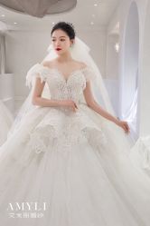 -艾米丽婚纱礼服
