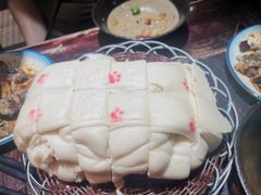 -蓝田九大碗民俗食府(蓝田店)