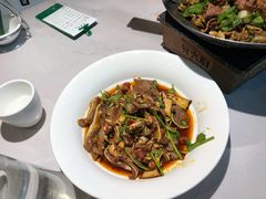 -费大厨辣椒炒肉(黄兴中心广场店)