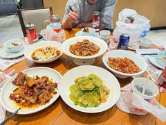 -黄泥岗·地道湖北菜(奥特莱斯店)