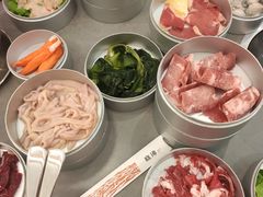 -晓沸牛肉海鲜小火锅(白湖亭万达广场店)