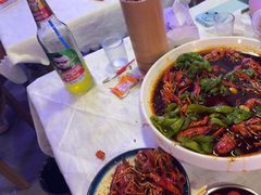 -海盗船. 龙虾烧烤. 酒馆