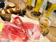 -LENBACH兰巴赫西餐啤酒坊(大连东港店)