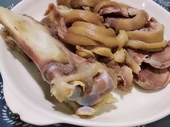 咸蹄膀-唔呶喔哩酒家(生产街店)