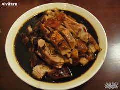 南京特色烤鸭-余杨鸭鸭餐厅