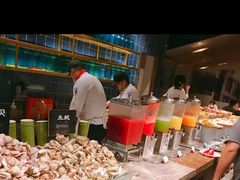 -星伦多海鲜自助餐厅(万达百货店)