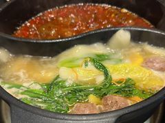 -沸炉重庆老火锅(军事博物馆店)