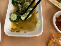 -味为先光明乳鸽(光明总店)