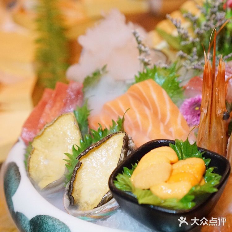 在舌尖味蕾之间 感受阿吾罗的认真🍣