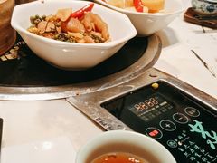 -德兴show鲜·蒸汽海鲜火锅餐厅(格创悦里店)