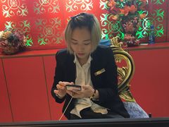 -音皇乐友汇量贩式KTV