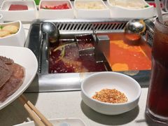 -海底捞火锅鲜切牛肉主题店(长寿路店)
